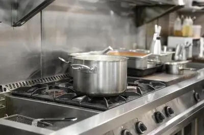 Restaurants & catering kitchens